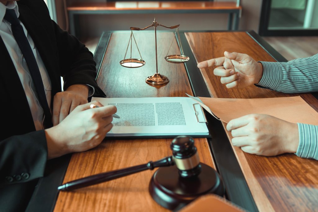 Legate - What does the law say about combining contracts in public procurement? - 18 Legate - What does the law say about combining contracts in public procurement? - 17