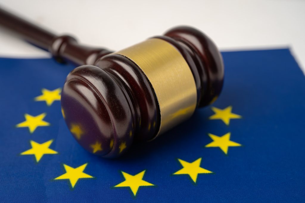 Legate - Exemptions from public procurement procedures: IN-HOUSE entities under the new Directive 2014/24/EU on public procurement - 4 Legate - Exemptions from public procurement procedures: IN-HOUSE entities under the new Directive 2014/24/EU on public procurement - 3