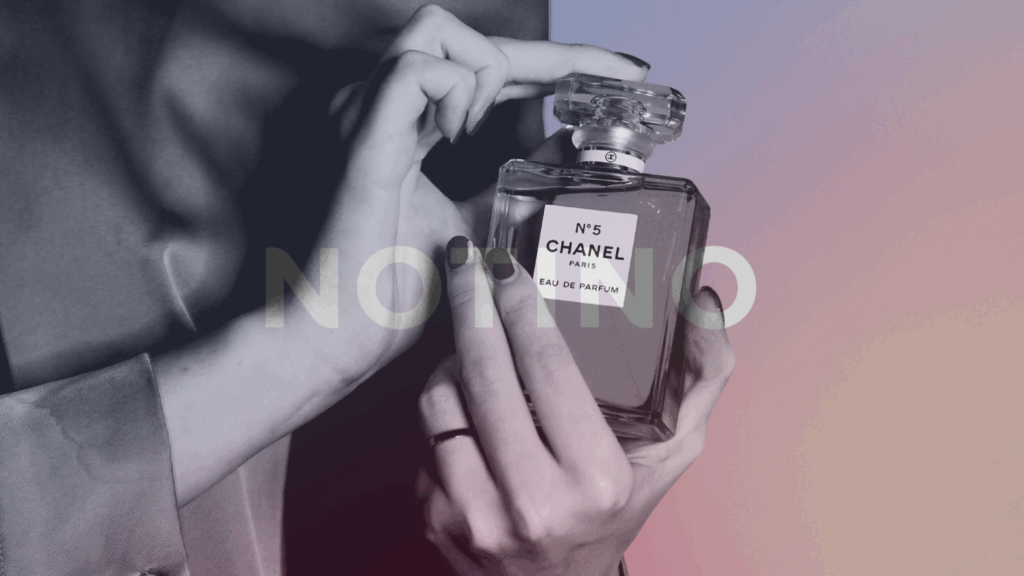 Rozhodnutie Vrchného súdu v Prahe v spore medzi CHANEL a Notino môže predstavovať precedens pre posilnenie práva na informácie podľa § 11 zákona o ochranných známkach. Článok analyzuje výklad k selektívnej distribúcii, právu na informácie a dosah na uplatňovanie nárokov majiteľov ochranných známok.